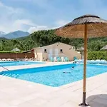 Zecamping 3 étoiles - Piscine Chauffée Et Activités Haute Saison Arles-sur-Tech