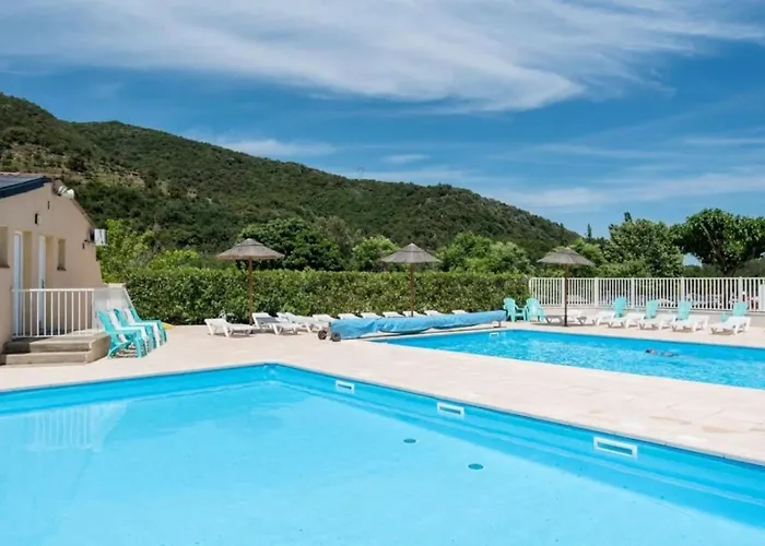 Camping 3 étoiles - Piscine - Ccaaafi